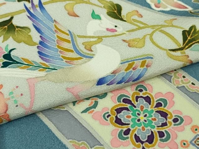 花唐草鳥文 薄縹色地