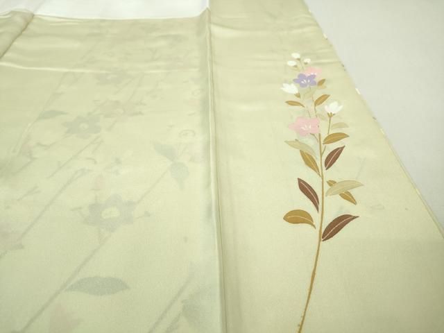 薄い女郎花色地