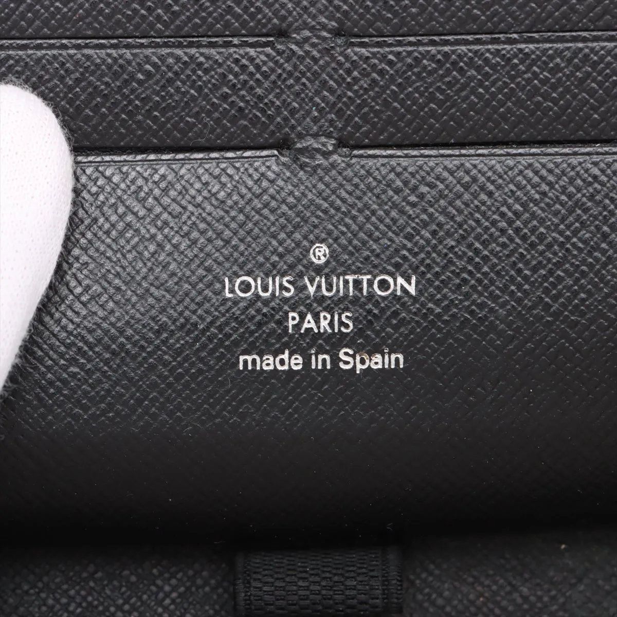 ルイヴィトン ダミエ グラフィット ジッピー オーガナイザー N63077