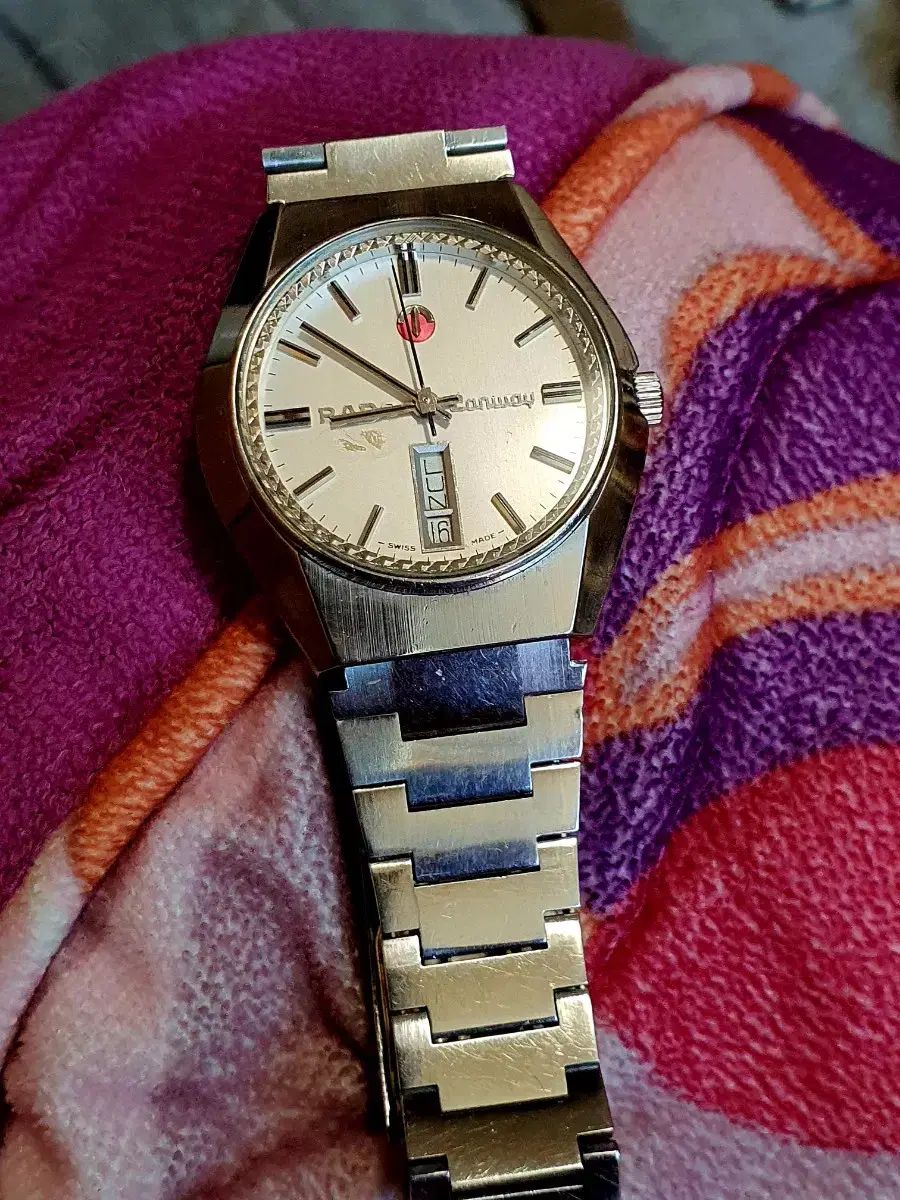 スイス ラド Rado のヴィンテージ モデル コンウェイ 時計