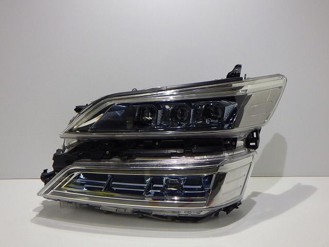 トヨタ ヴェルファイア 30系 後期 ヘッドライト LH 81150-58600 