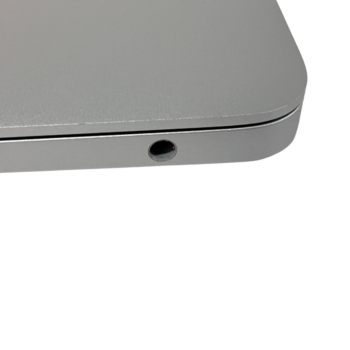 充放電回数:35回】Apple Macbook Air MREA2J/A 16インチ ノートPC