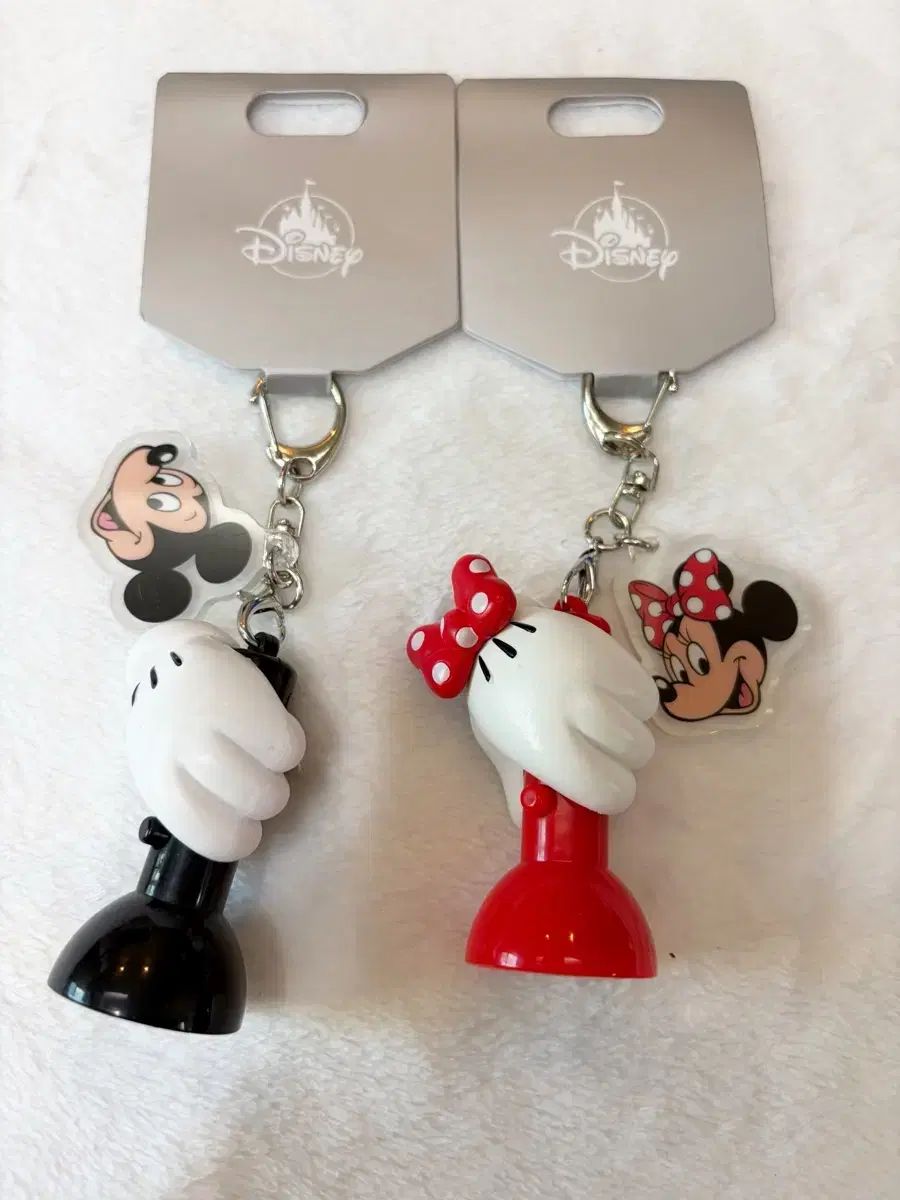 Disney STORE JAPAN ミッキー ミニ 懐中電灯 キーホルダー セット