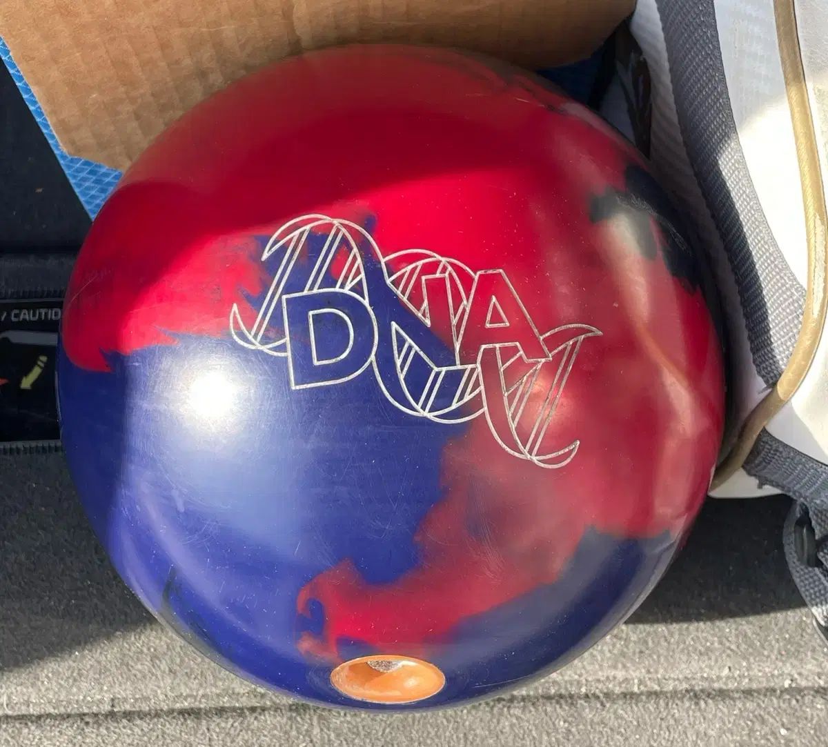 ボーリング ストーム DNA 15 p