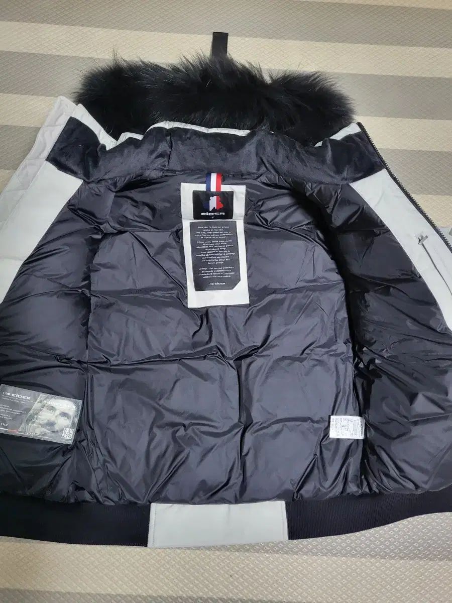 アイダー GORE TEX ショートダウン 95