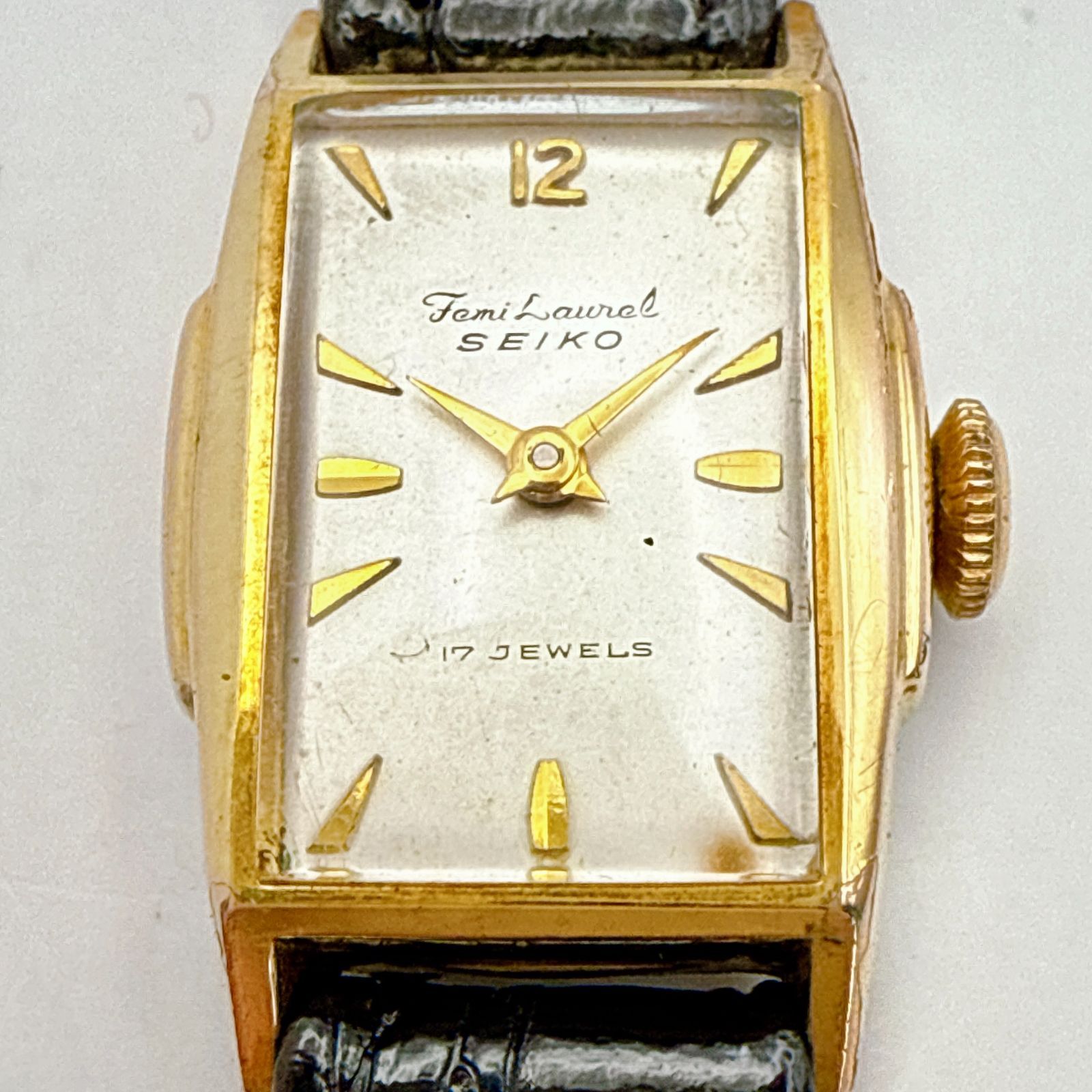 C113【稼働・デッドストック級・アンティーク・未使用ベルト】SEIKO