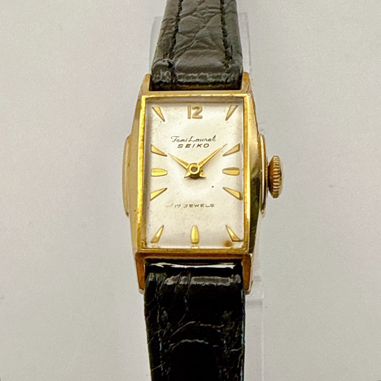 C113【稼働・デッドストック級・アンティーク・未使用ベルト】SEIKO