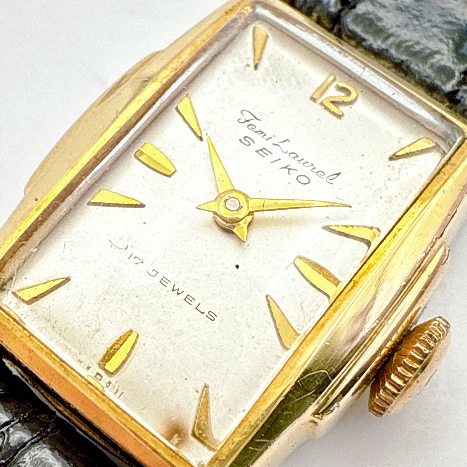 C113【稼働・デッドストック級・アンティーク・未使用ベルト】SEIKO