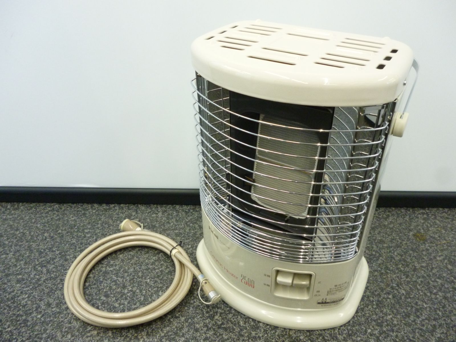 未使用　赤外線ストーブR-652PMSⅢ-201 Rinnai ガス赤外線ストーブ 都市ガス用R-652PMSIII ガスコード付