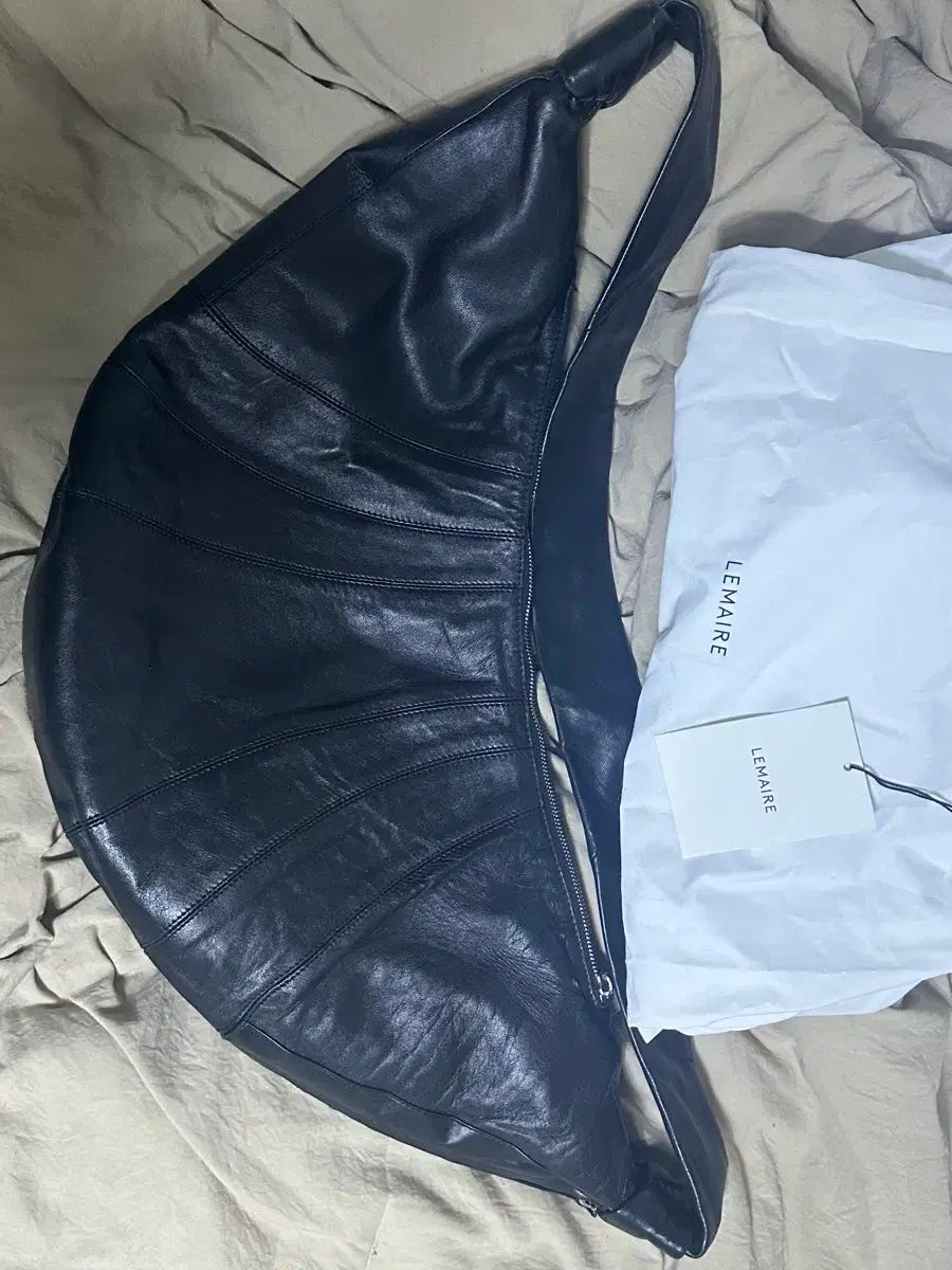 LEMAIRE ルメール 범백 large₍ラージ