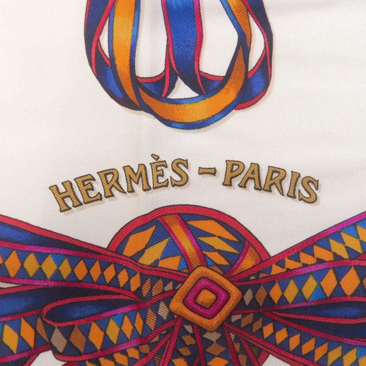 馬のリボン飾り スカーフ