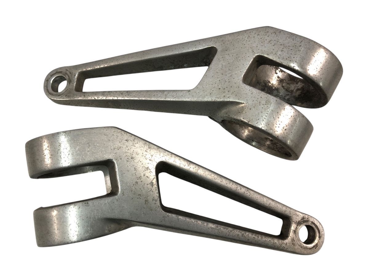 HONDA CB 400 SF NC 31 社外 WM ヘッドライトステー アップライトステー 40φ前後 カスタム ドレスアップにも 2818 M 8681