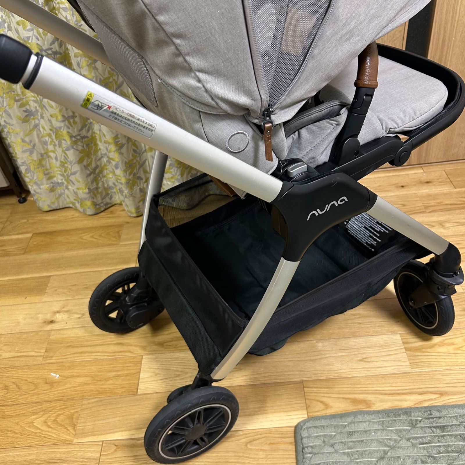 ベビーカー TRIV