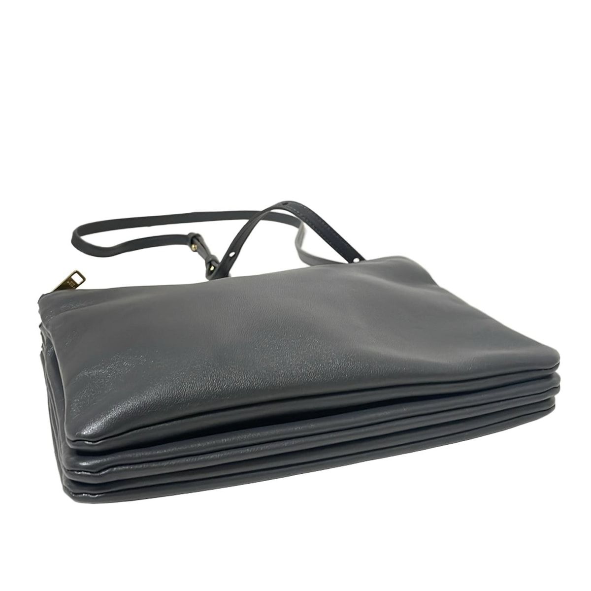 【美品】セリーヌ トリオラージ ショルダーバッグ ダークネイビー レザー CELINE（セリーヌ） バッグ ショルダーバッグ トリオ ラージ