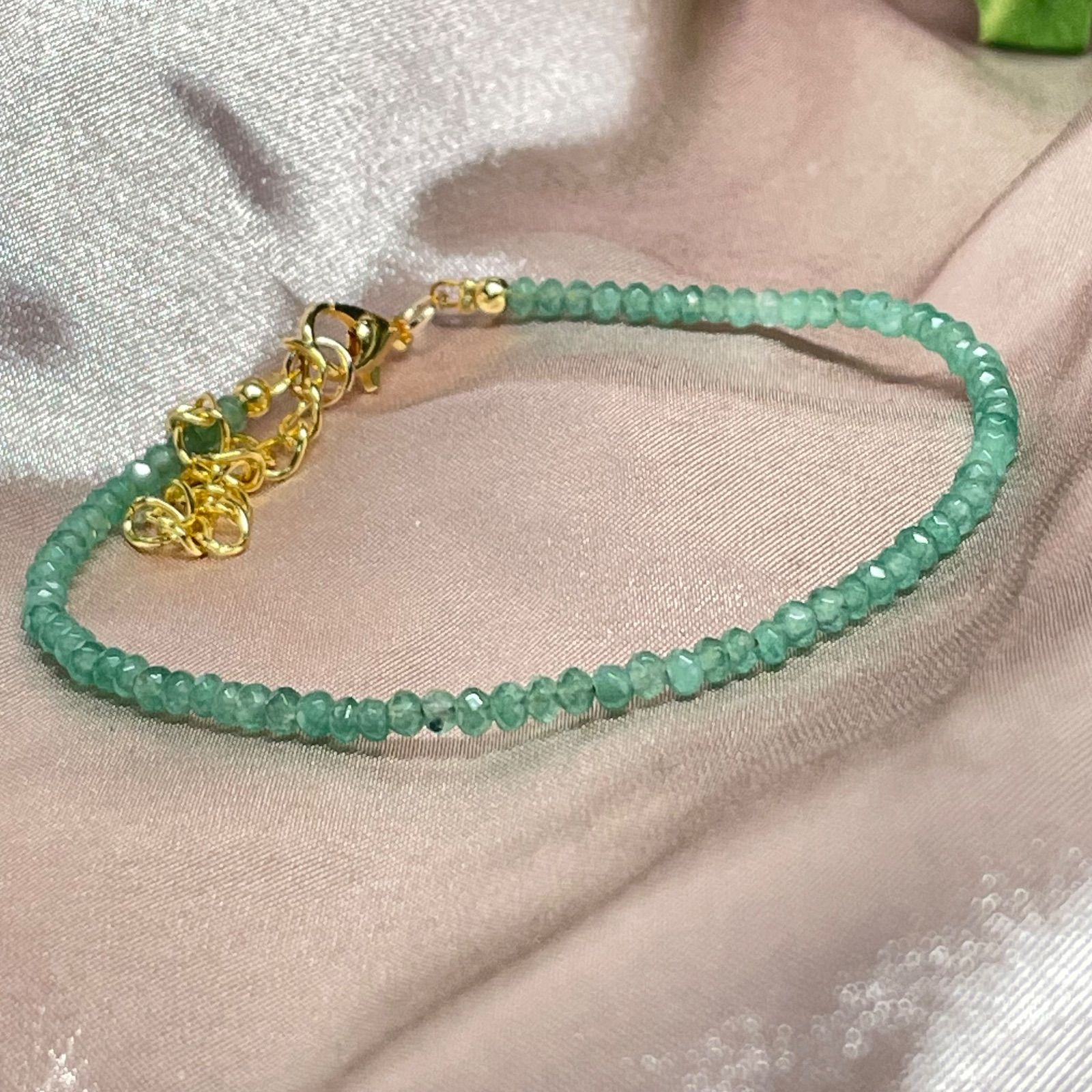 ザンビア産 エメラルド ブレスレット - メルカリ ザンビア産 エメラルド ブレスレット - メルカリ