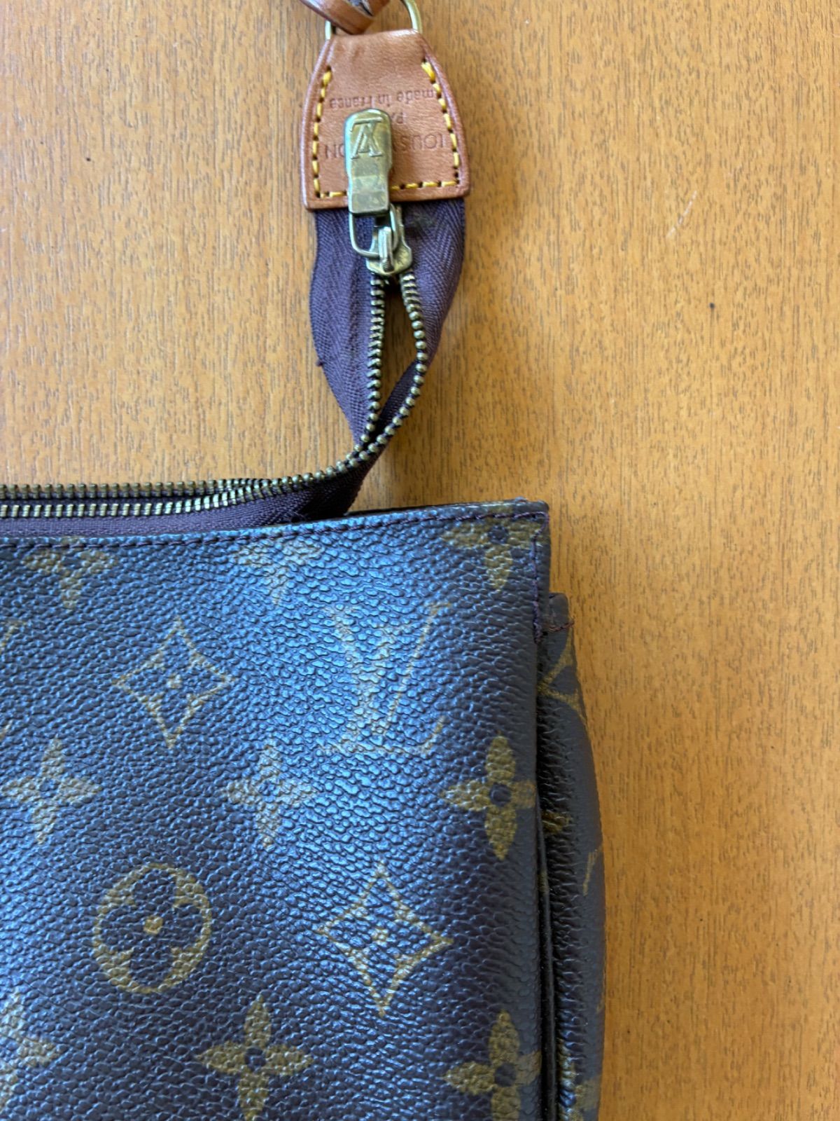  ルイヴィトン ポシェット アクセソワール モノグラム 破損あり サコッシュ ショルダーバッグ