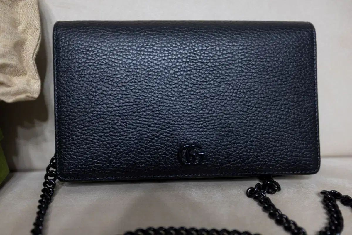 グッチ wocチェーン オールブラック LINE バッグ