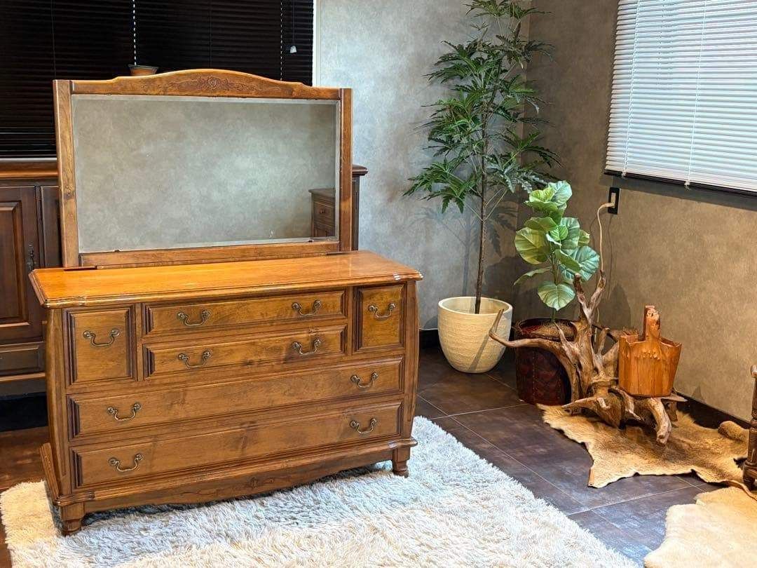 アンティーク 　薔薇レリーフ　イタリア　ミラー　鏡台　キャビネット　IH アンティーク 薔薇レリーフ イタリア ミラー 鏡台 キャビネット IH