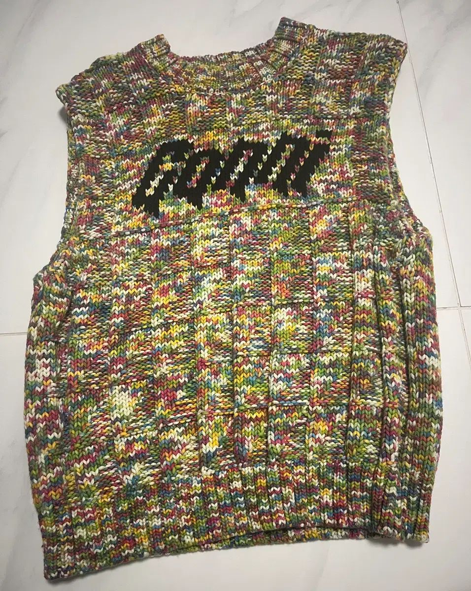 ガニー GANNI マルチ ニット ベスト