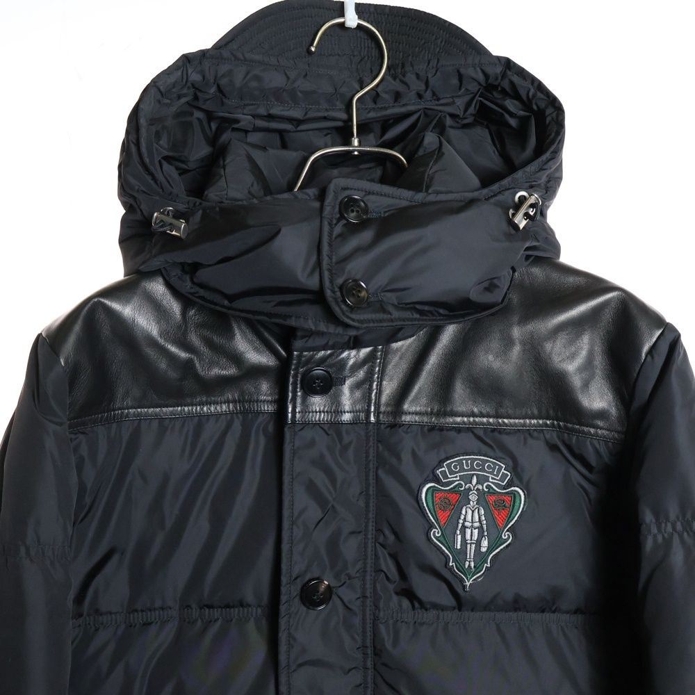 GUCCI (グッチ) レザー切替 フーデッドダウンジャケット ブラック