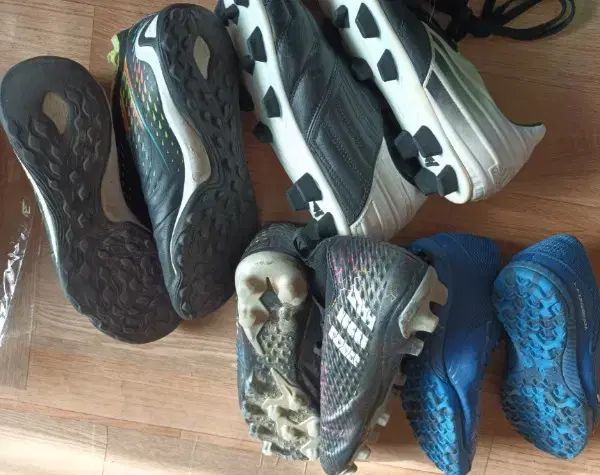 メンズ サッカーシューズ