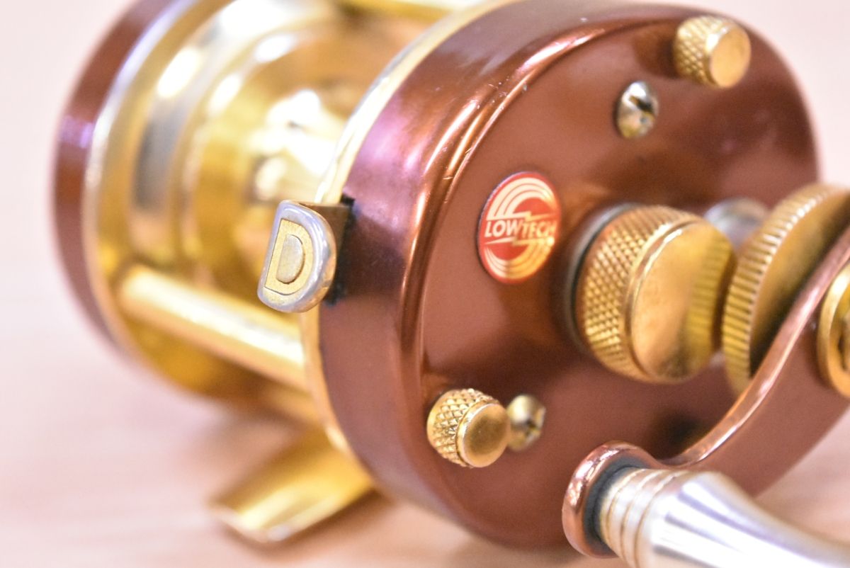 道楽 バイトマン 77 DOWLUCK BITEMAN ベイトリール バスフィッシング