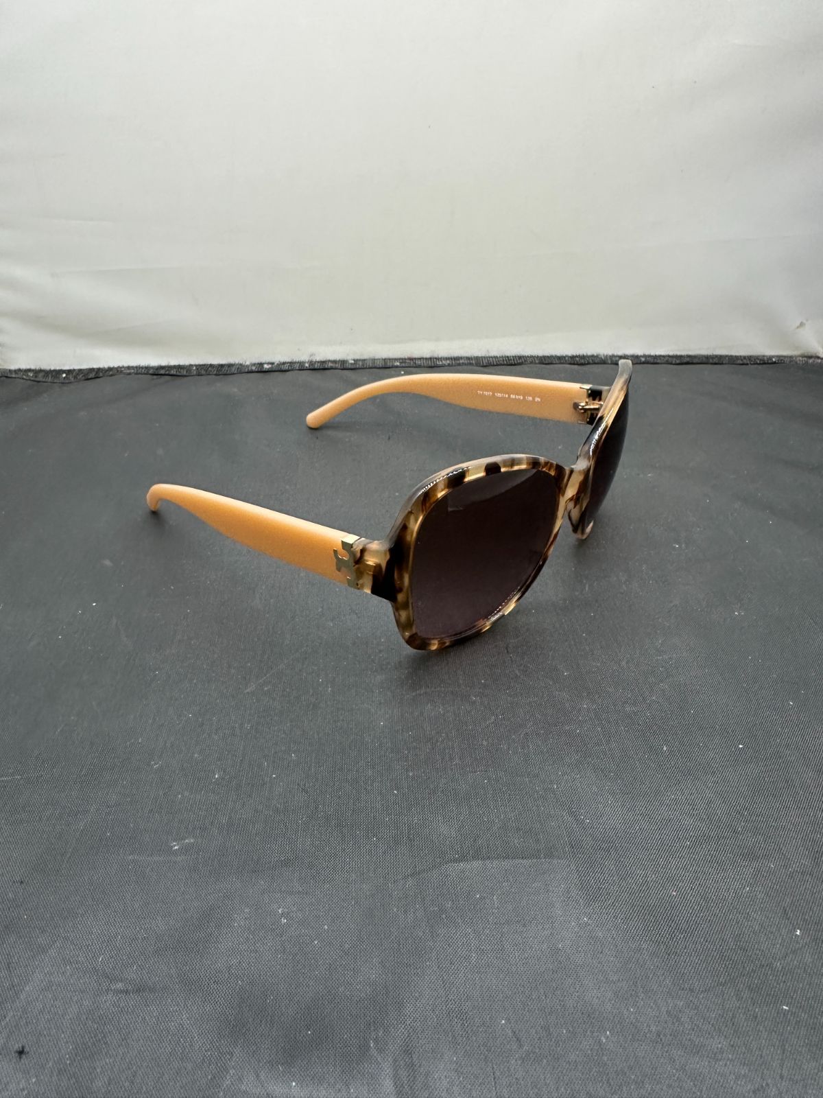 トリーバーチ サングラス