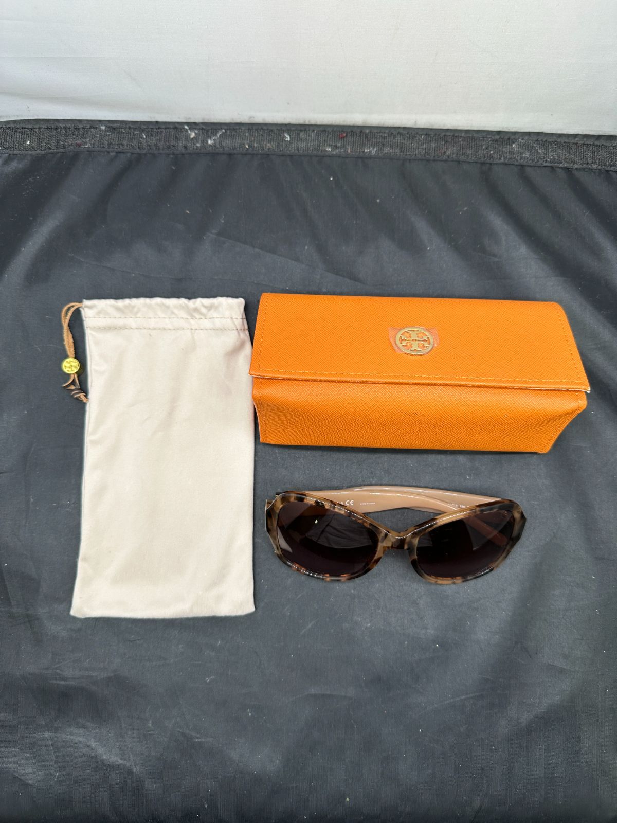 トリーバーチ サングラス