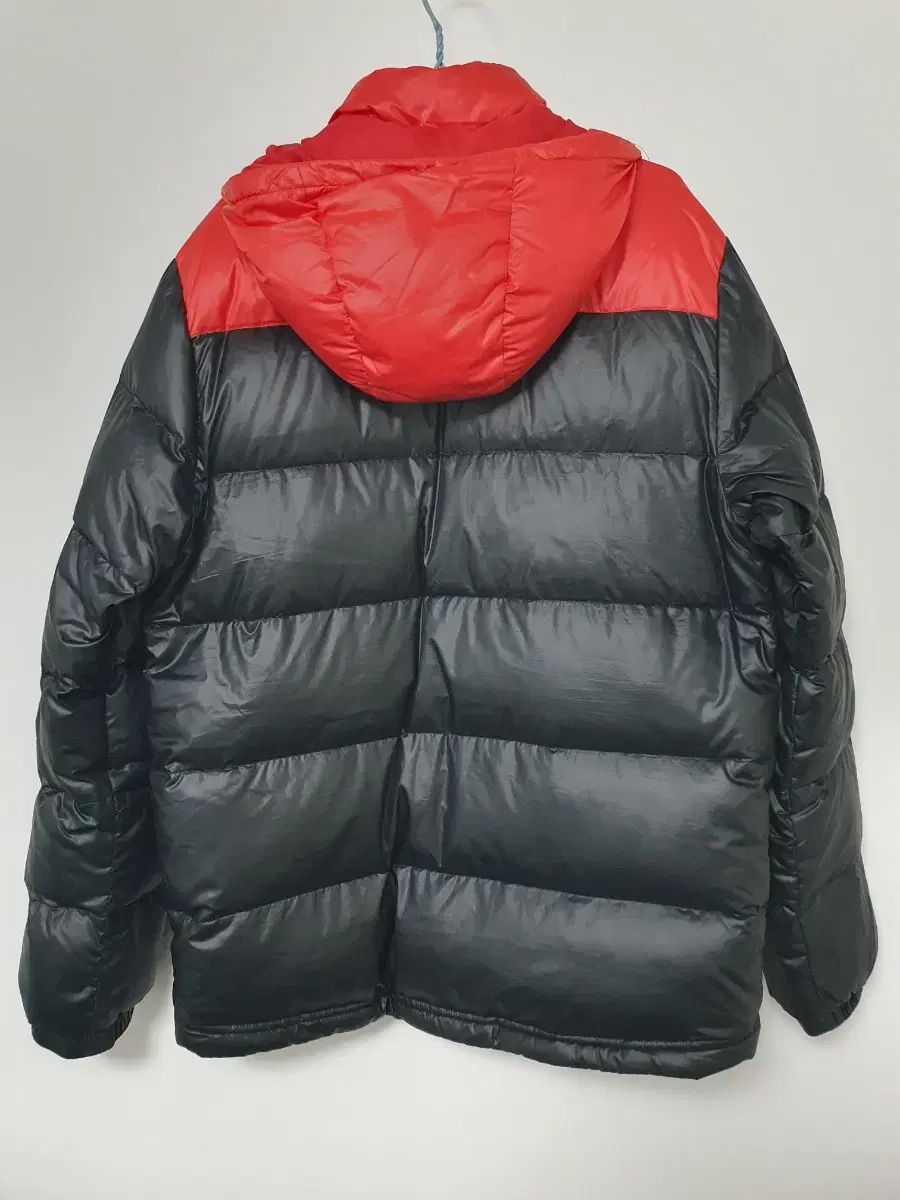 アディダス ACミラン グースダウン ダウン アウター ブラック/レッド