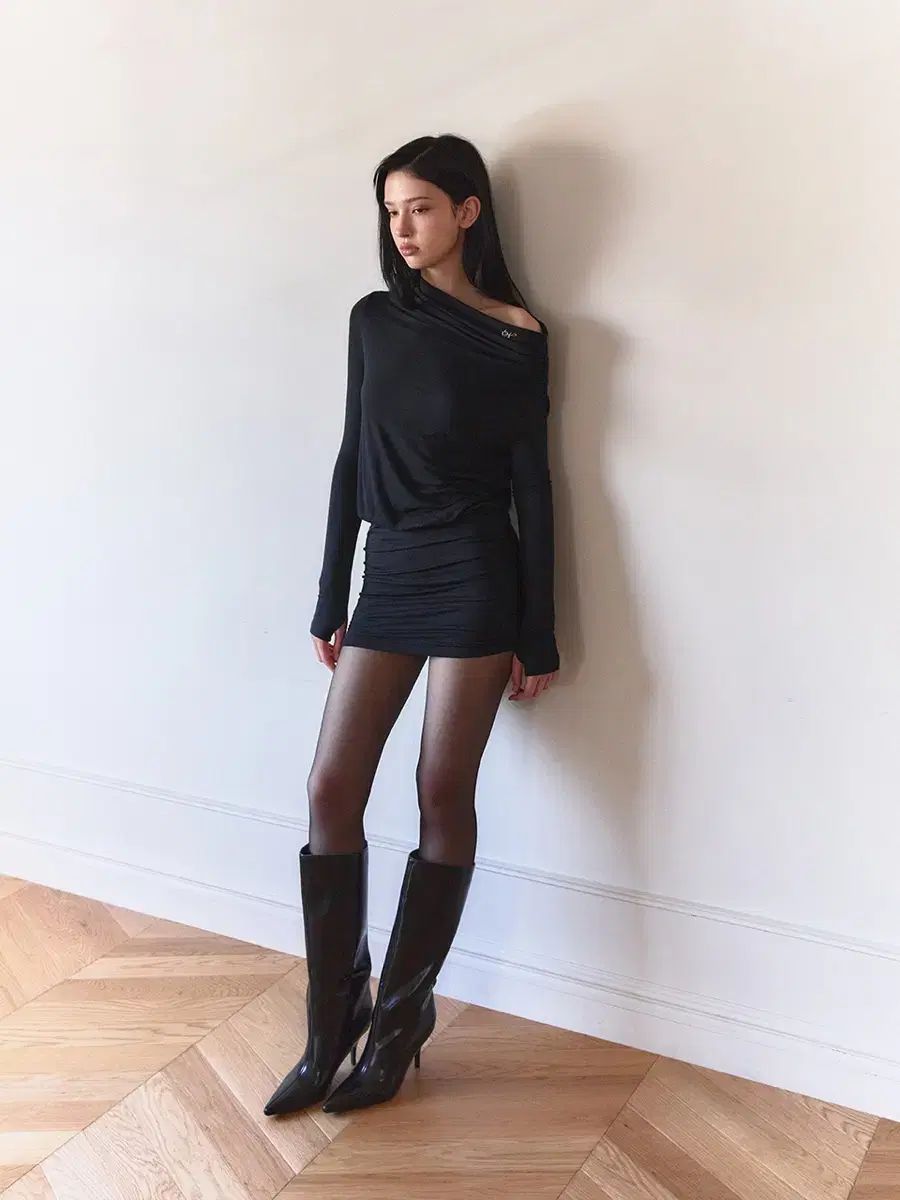 Not your rose シャーリング シンボル ドレス ブラック