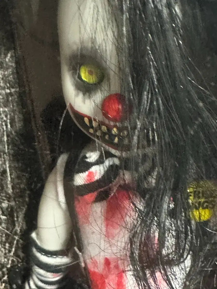 リービングデッドドール