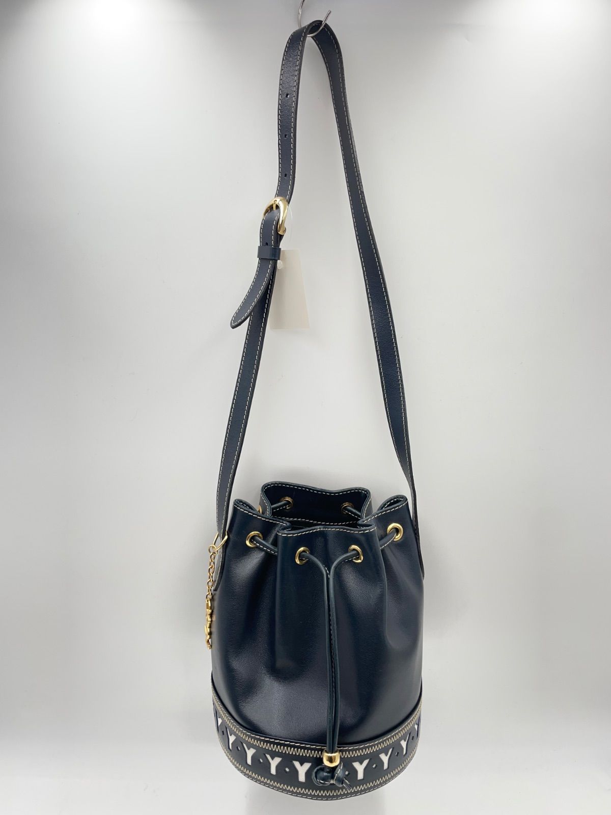 ☆259756868 イブサンローラン YSL巾着ショルダーバッグYカット