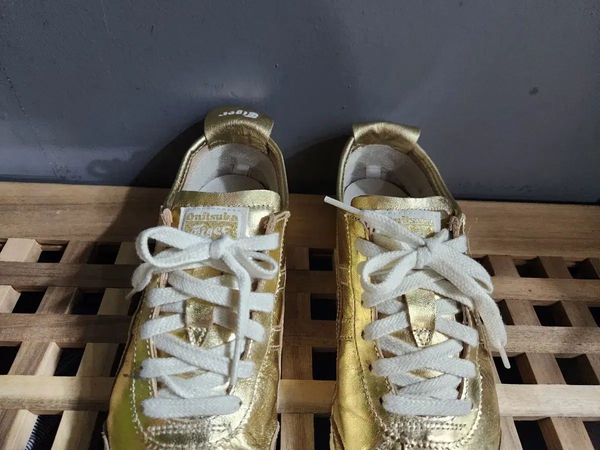 アシックス オニツカ レディース スニーカー