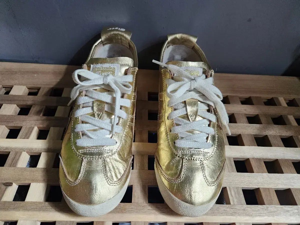 アシックス オニツカ レディース スニーカー