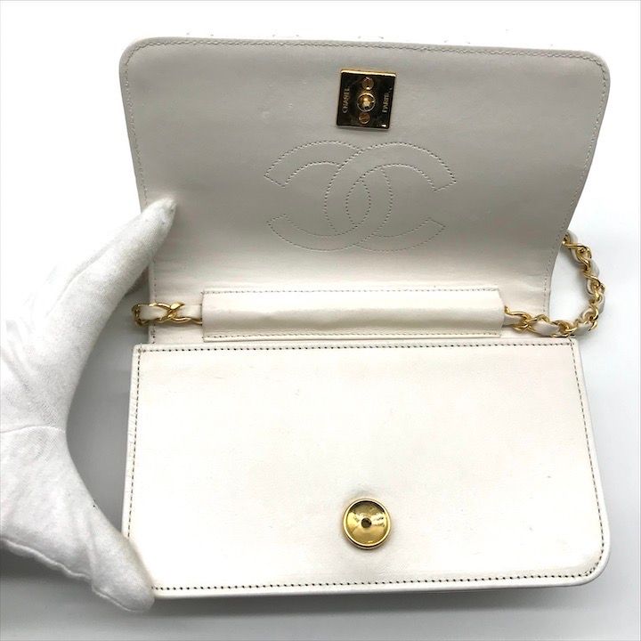 良品 CHANEL シャネル ココマーク マトラッセ チェーン ショルダー バッグ ラムスキン プッシュロック ホワイト レディース k6879 CHANEL（シャネル） マトラッセ ココマーク プッシュロック チェーン