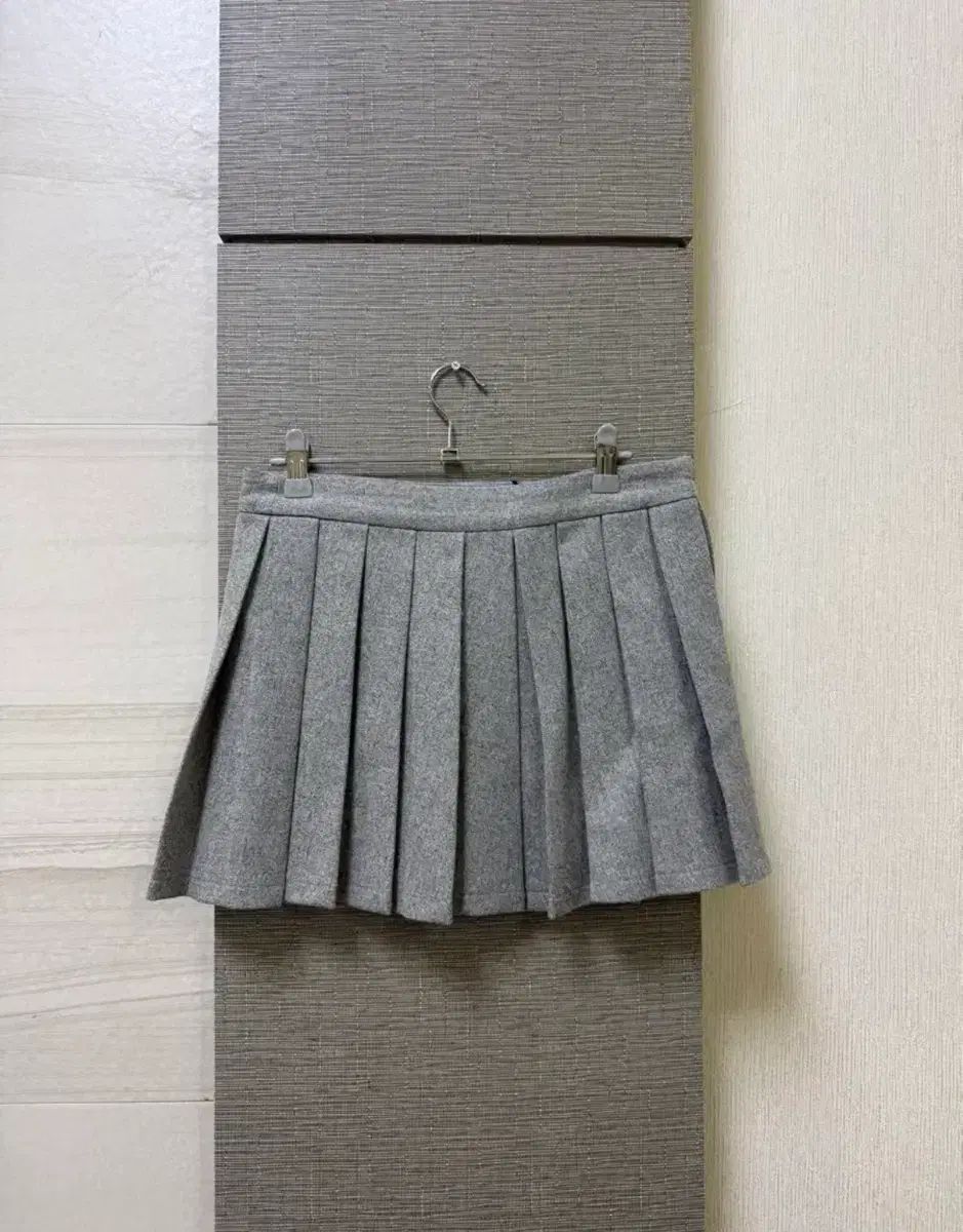 リエット ベローナ プリーツスカート グレー M スカート ウール