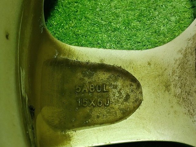 ｳﾞｫｸｼｰ ｴｽｸｧｲｱ