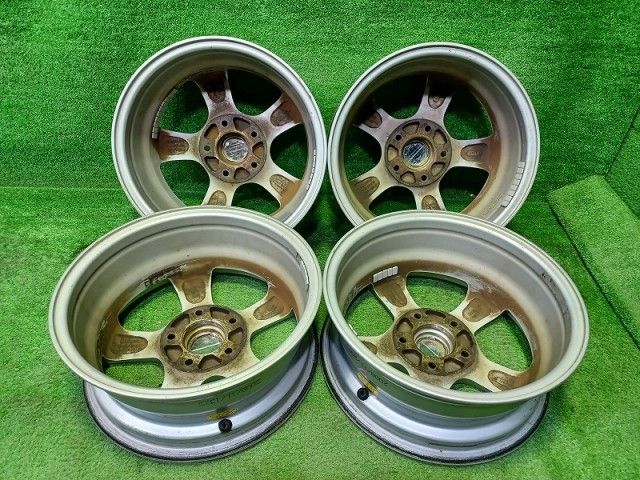 ヴィオレント ﾉｱ ｳﾞｫｸｼｰ ｴｽｸｧｲｱ ホイール アルミ シルバー 15インチ 6 J 5穴 4本 114 3 53