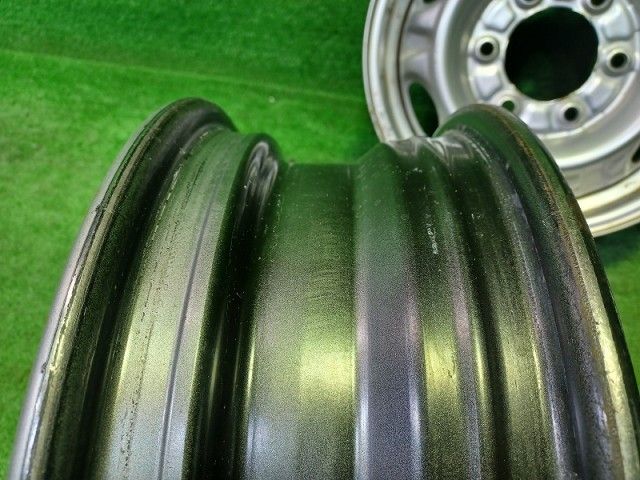 シルバー 15インチ