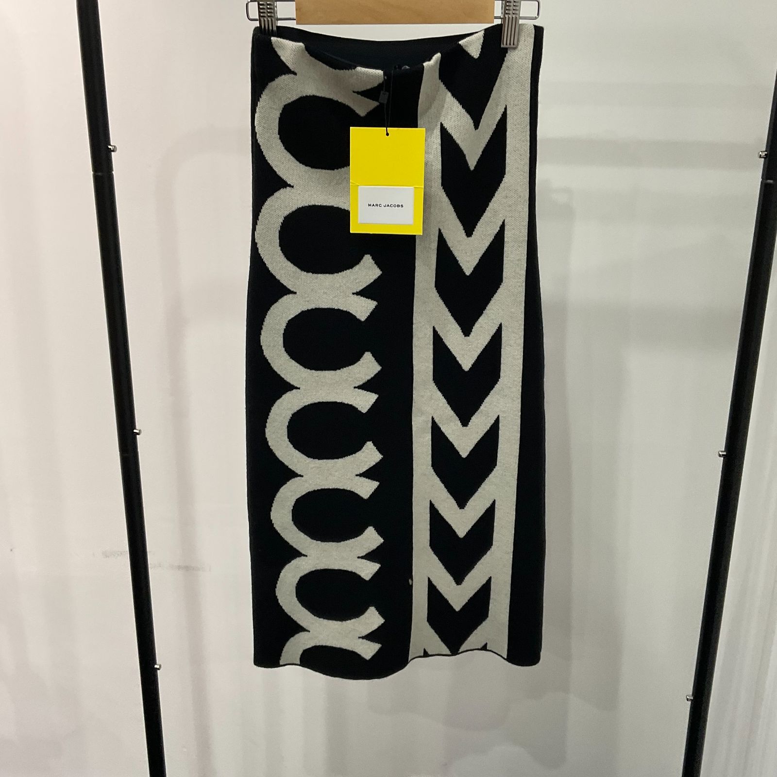 マークジェイコブス レディース スカート 黒