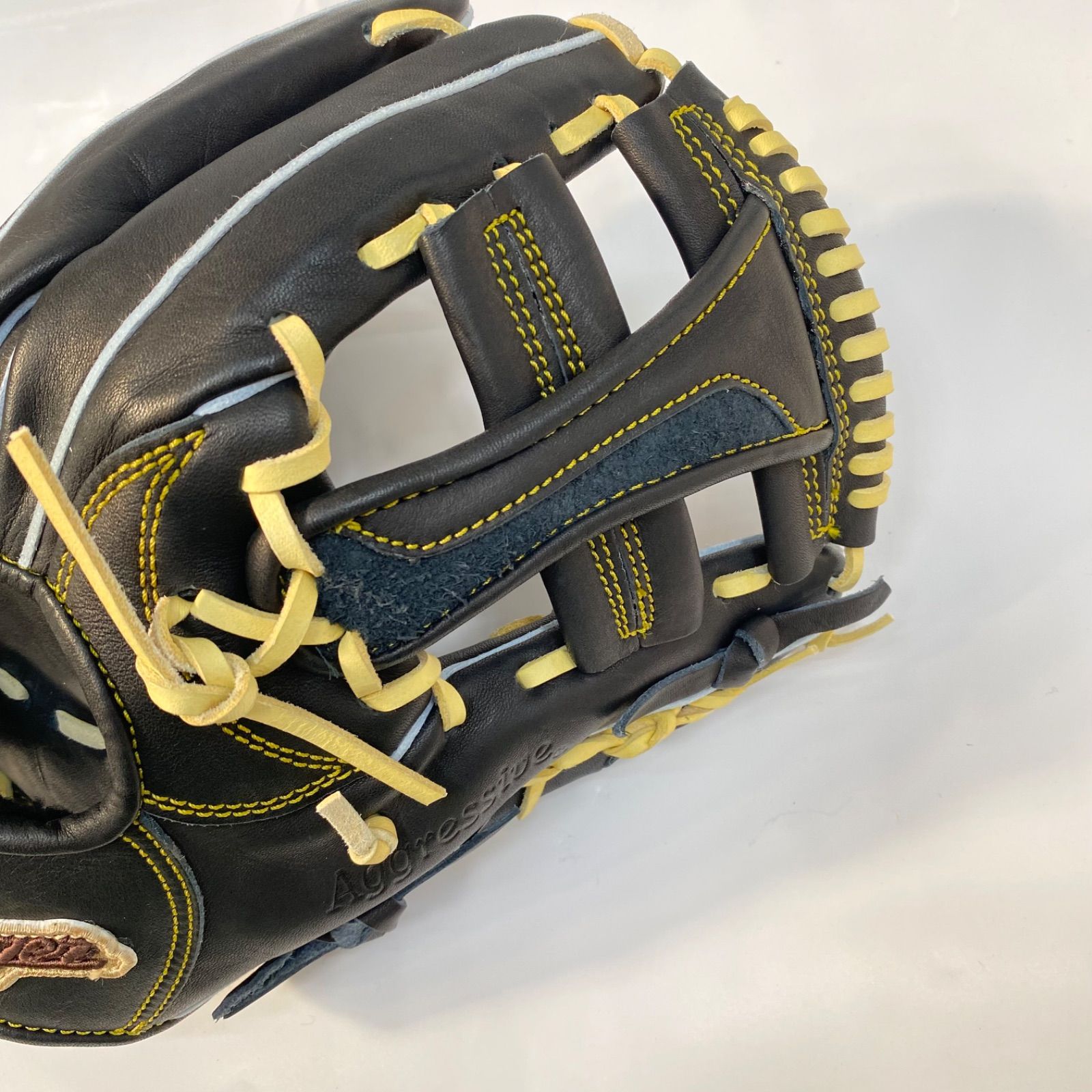 軟式用グラブ モデル