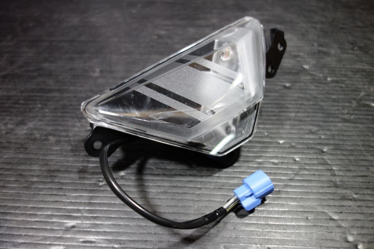 フロントウインカー LED 右 カワサキ 純正 ニンジャ Ninja ZX-4R SE ZX
