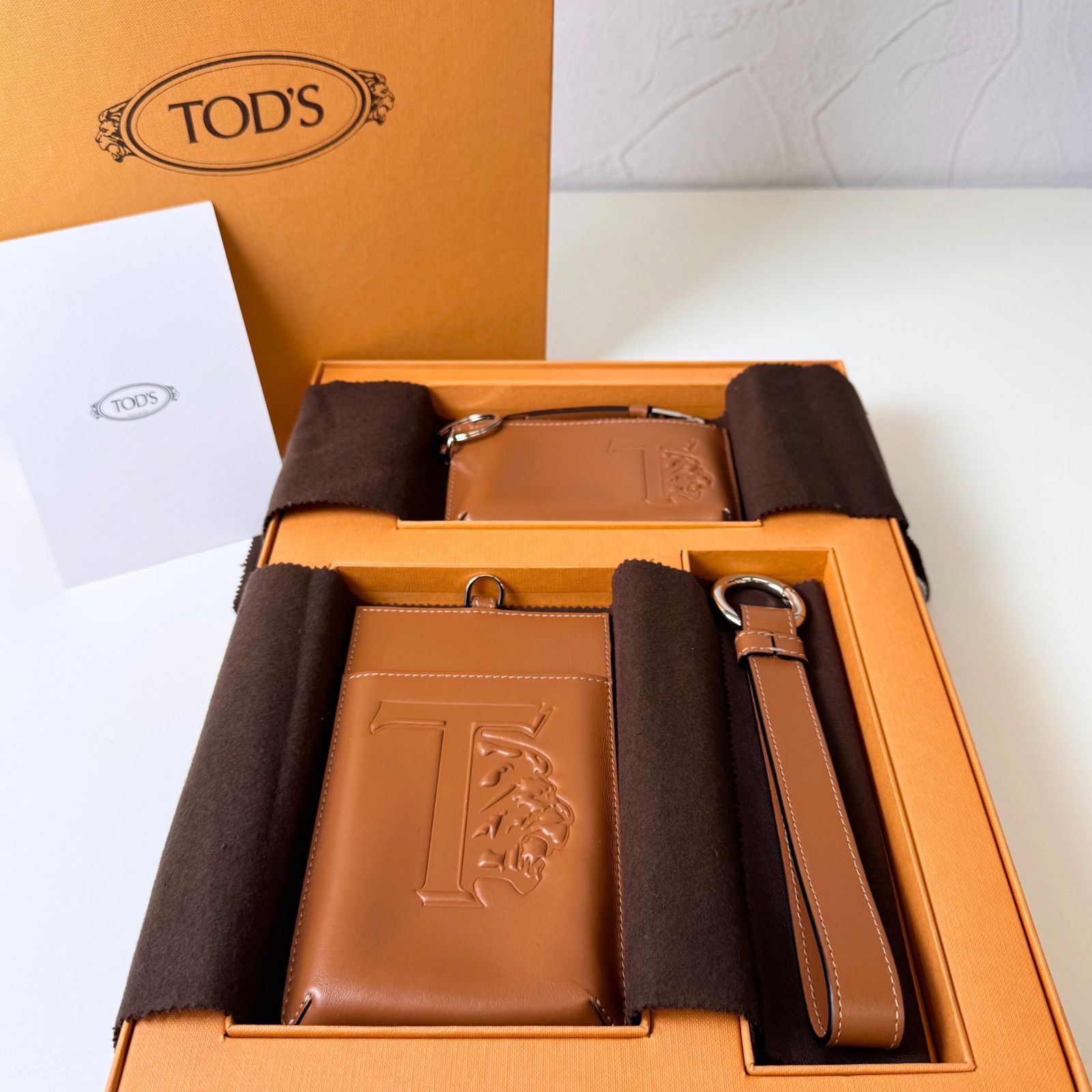 BCランク TOD S トッズ カードケース コインケース ストラップ セット レザー ブラウン 86 EL