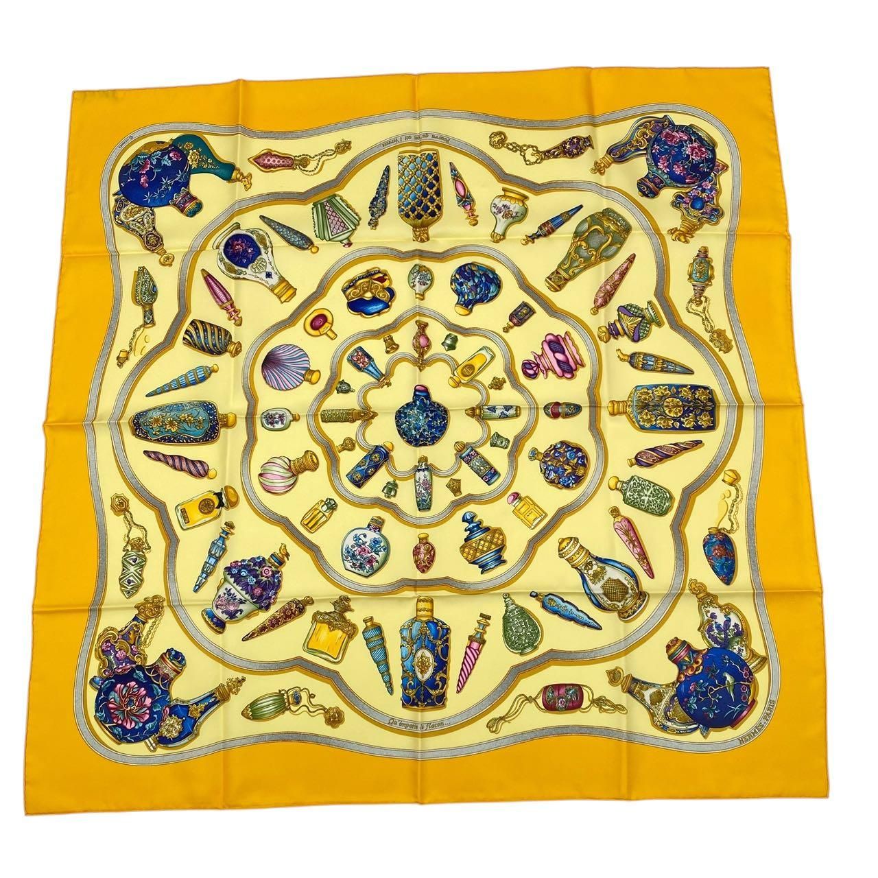 HERMES エルメス スカーフ カレ90 シルク Quimporte Le Flacon 香水瓶 イエロー き