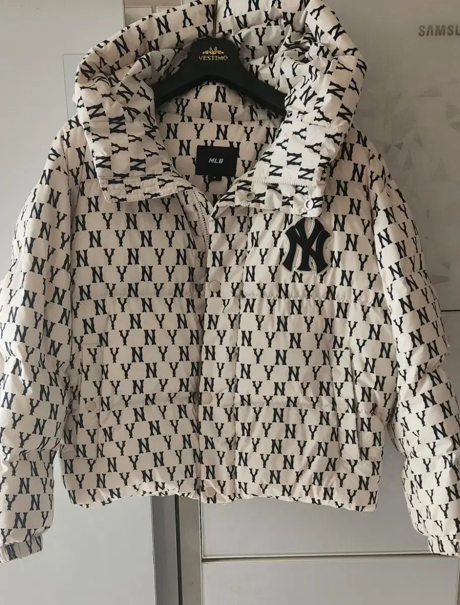 MBL ダウン オヒトル ダウンジャケット