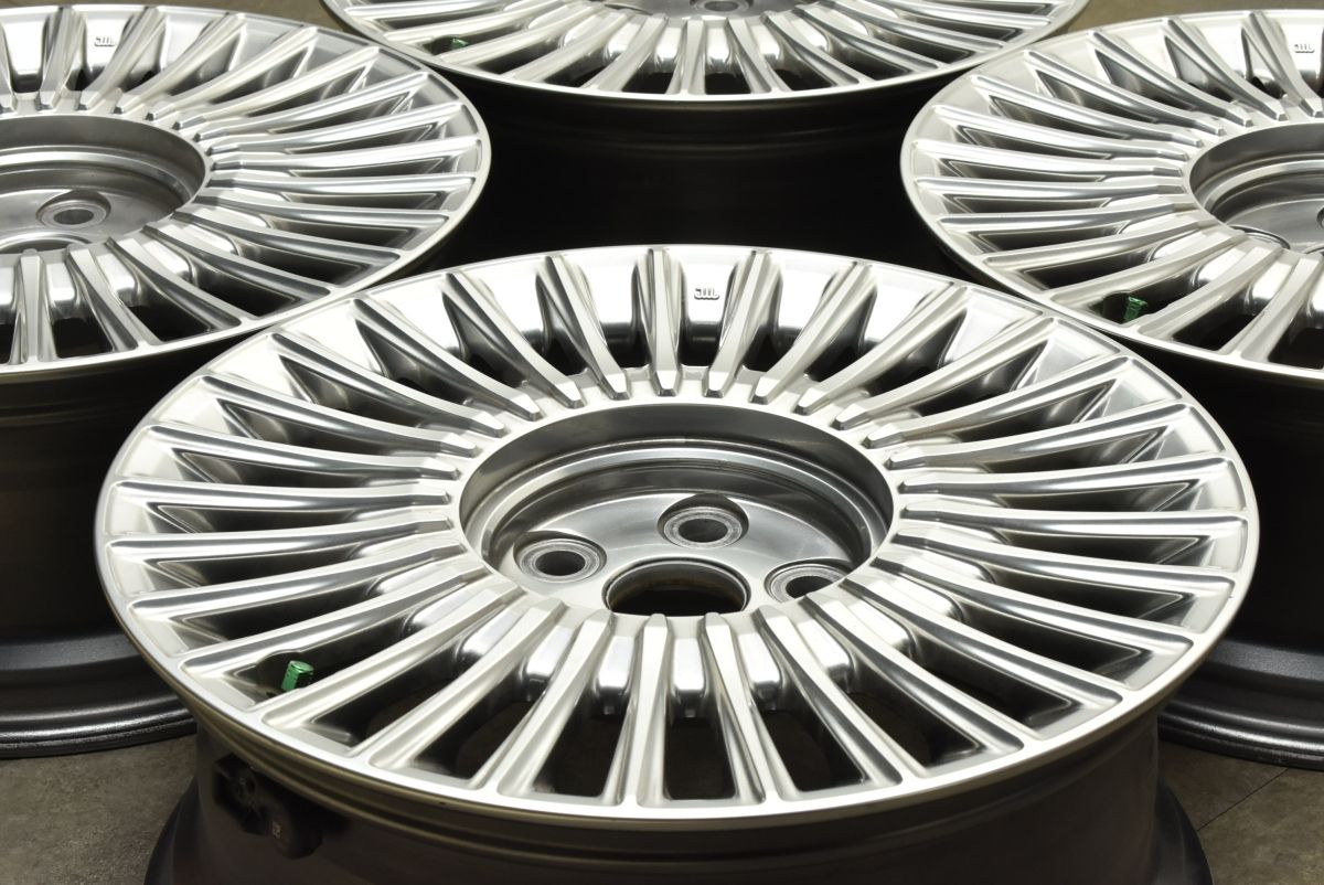 トヨタ UWG 60 センチュリー 18 in 7 5 J 32 PCD 120 4本 空気圧センサー付属 60系 レクサス LS 流用 スタッドレス用にも