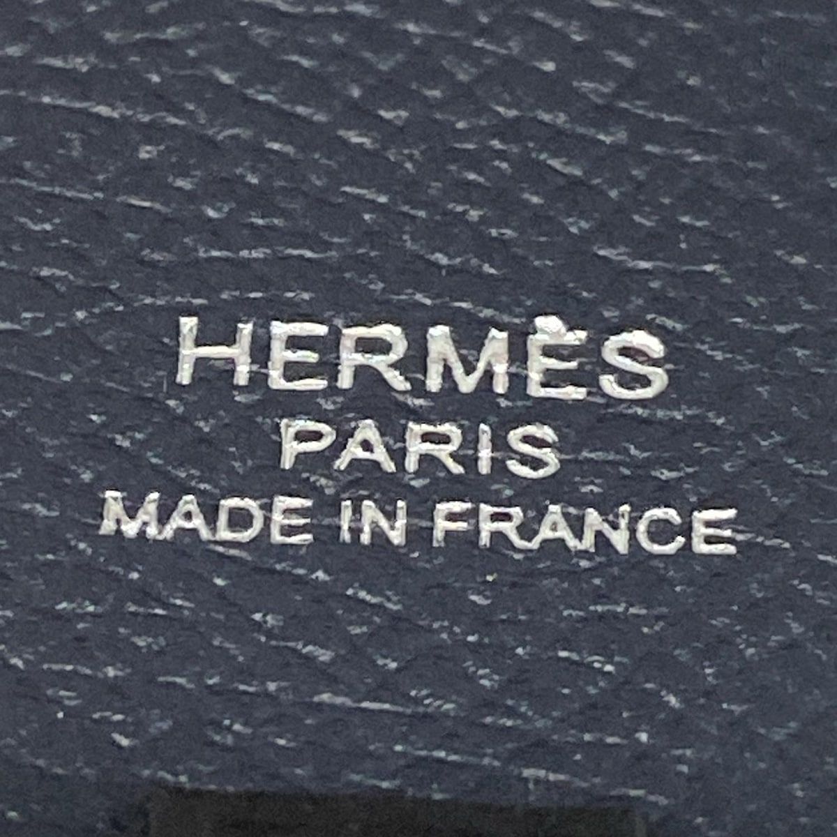 ショルダーストラップ