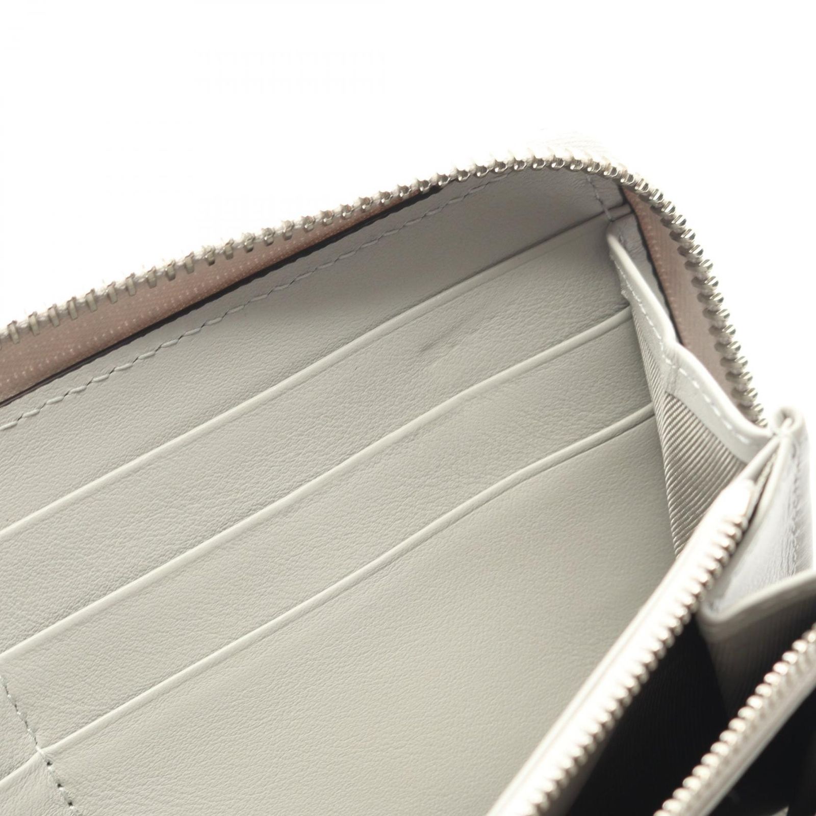 インプリント ラウンド長財布