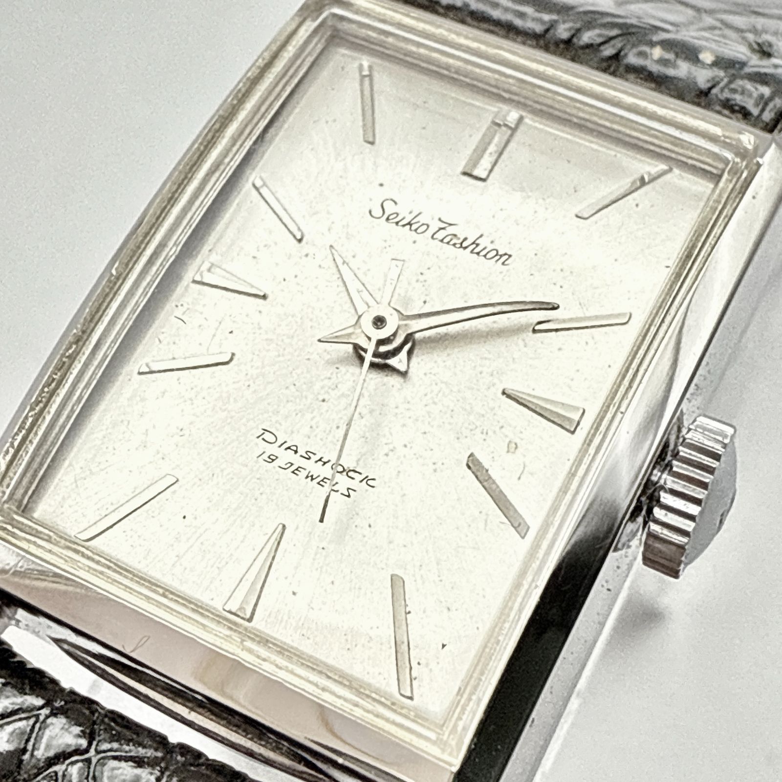 C116【稼働・デッドストック級・アンティーク】SEIKO Fashion セイコー