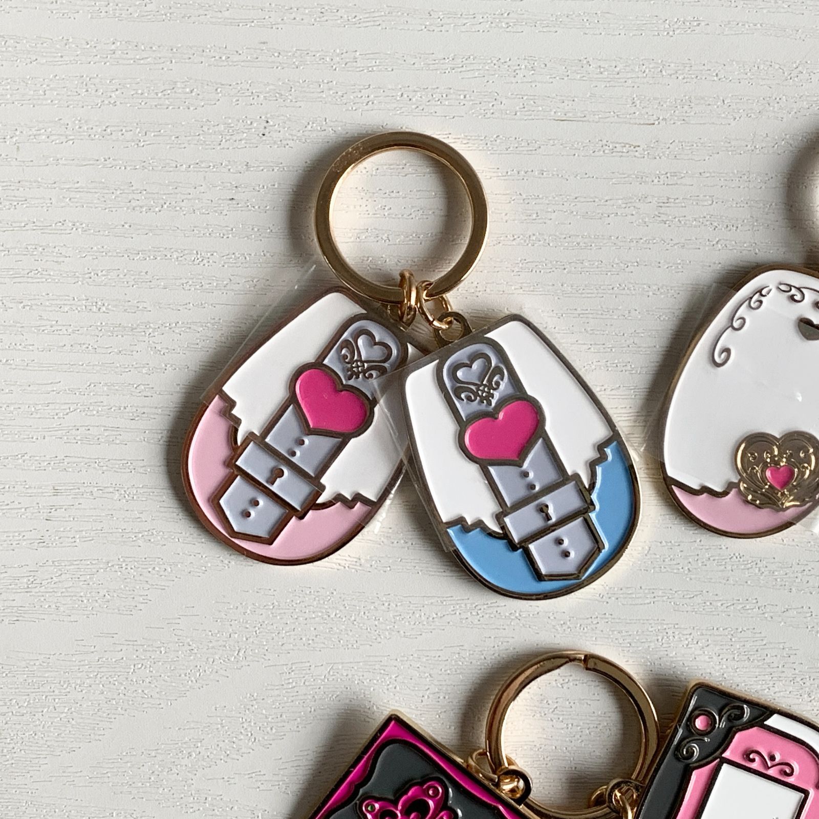 一番くじ プリキュア ～Forever Hearts!～」 F賞 メタルチャーム 4種